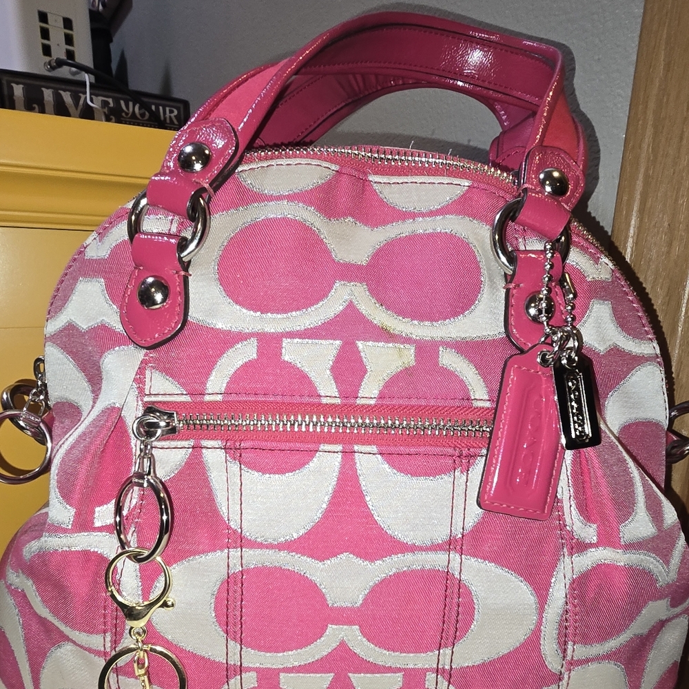 Euc Coach Poppy Signature Lurex C Outline Pink Silver - Picture 2 of 6